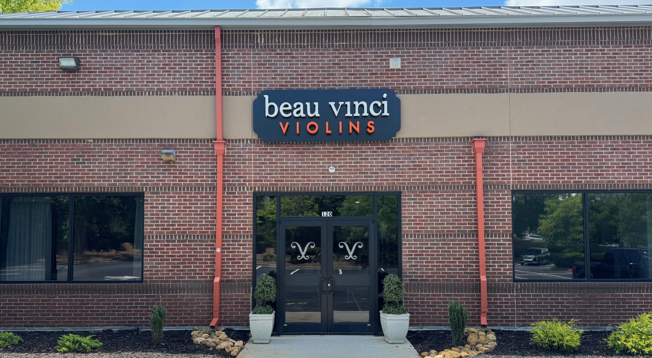 Beau Vinci Violins shop in Alpharetta, Georgia